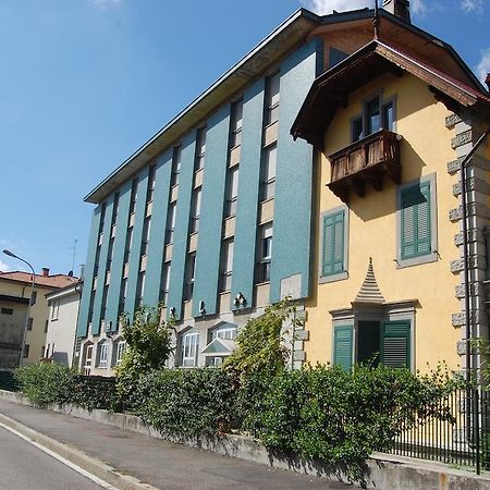 Hotel Naviglio Grande Corsico Bagian luar foto